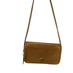 Coach Vintage Dinky Purse